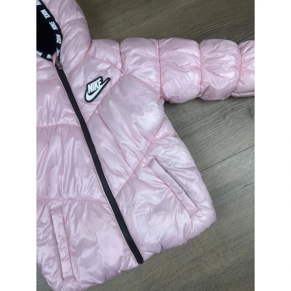Nike Girls Pink Puffer Jacket Fleece Lined Hooded Winter Coat Size 6 5-6 Yrs